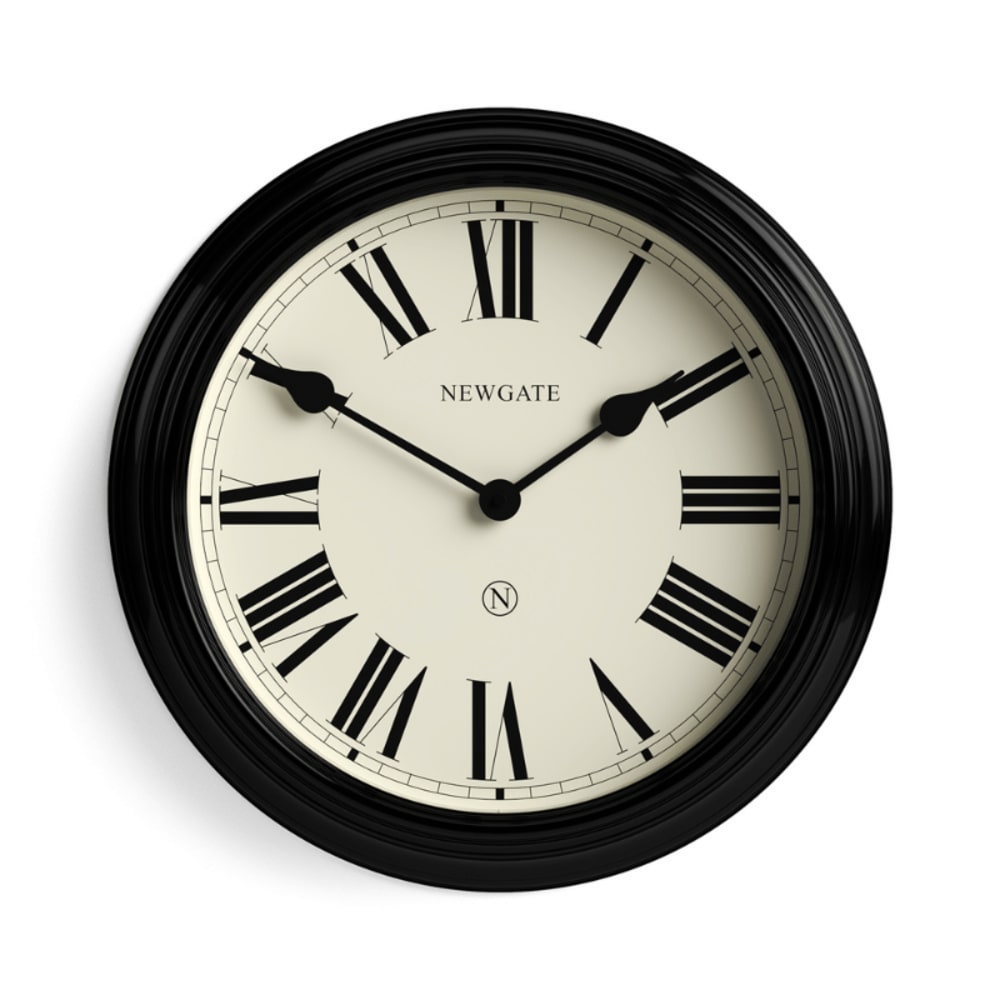 horloge murale en noir