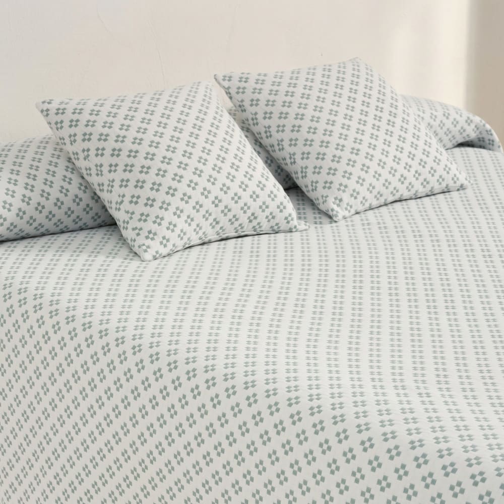 Leichte Tagesdecke aus Baumwolle, Hellblau 250x270cm - Maisons Du