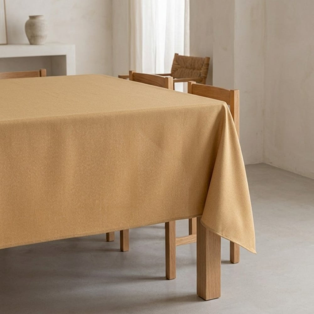 Nappe unie anti-taches texturé moutarde 140x140 cm