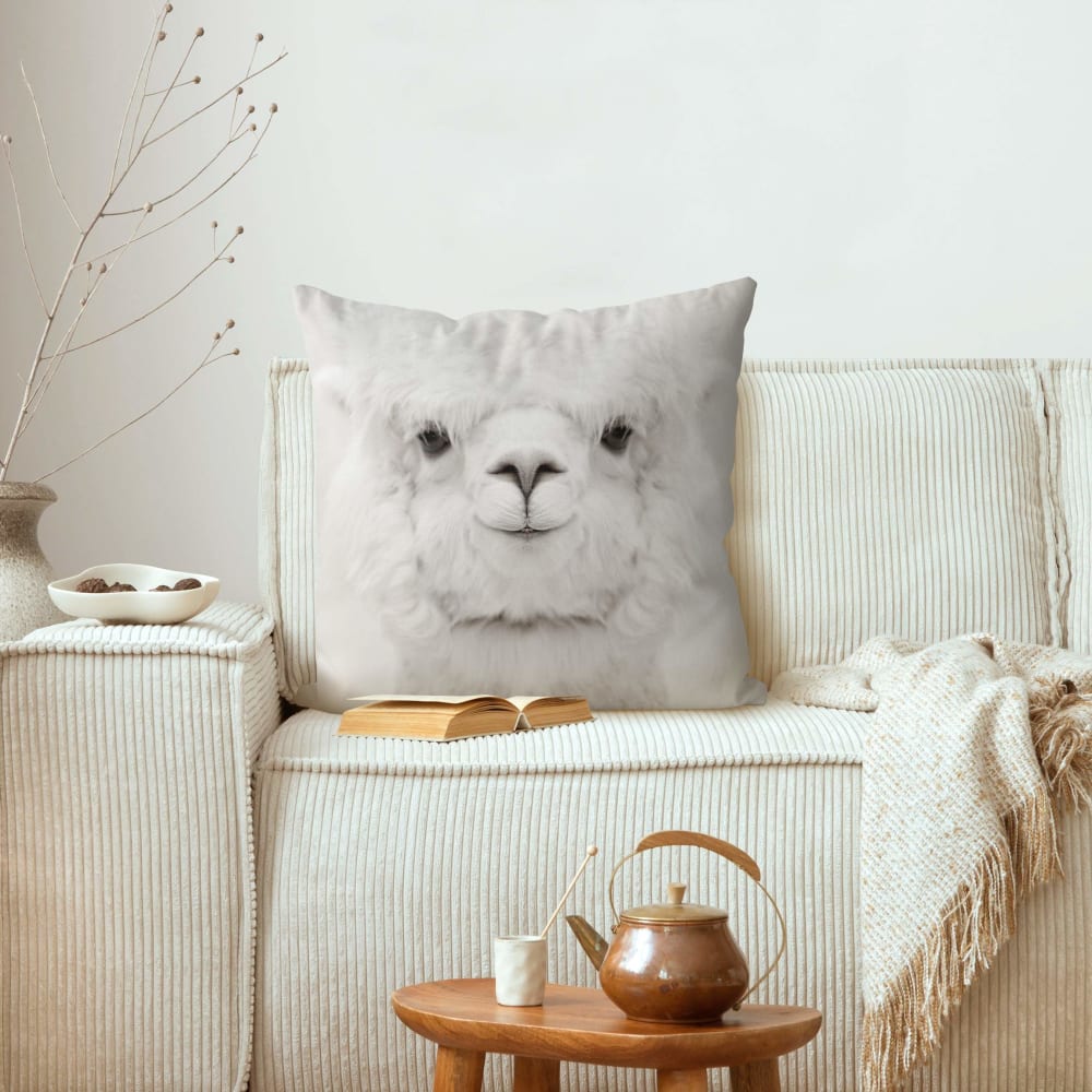 Dekokissen Lächelndes Alpaka aus Polyester, weiß 50 x 50 cm -