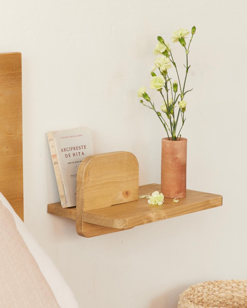 Schwebender Nachttisch aus Massivholz Natur - Maisons Du Monde