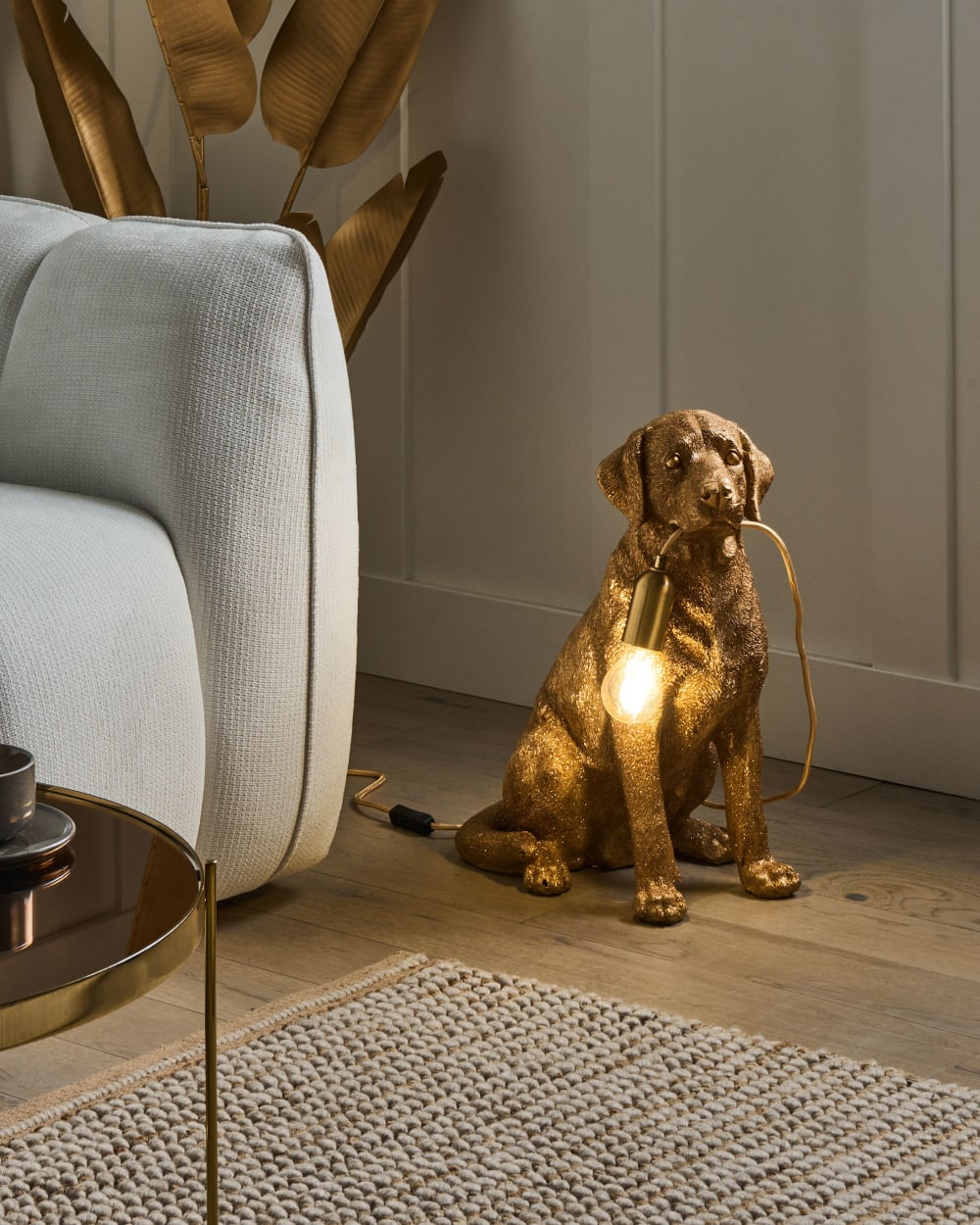 Lampe à poser chien doré — vue 3
