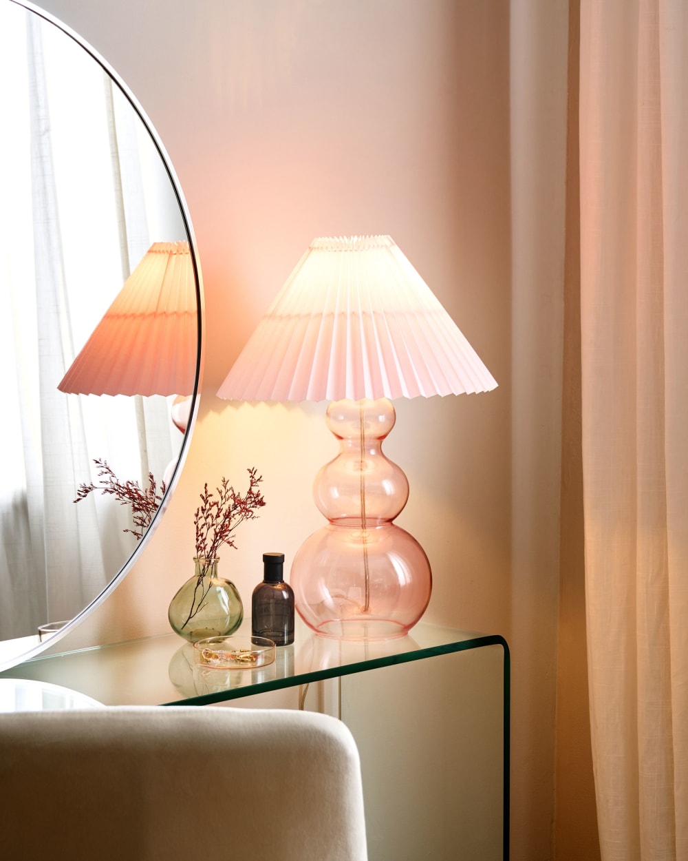 Lampe à poser verre rose — vue 3