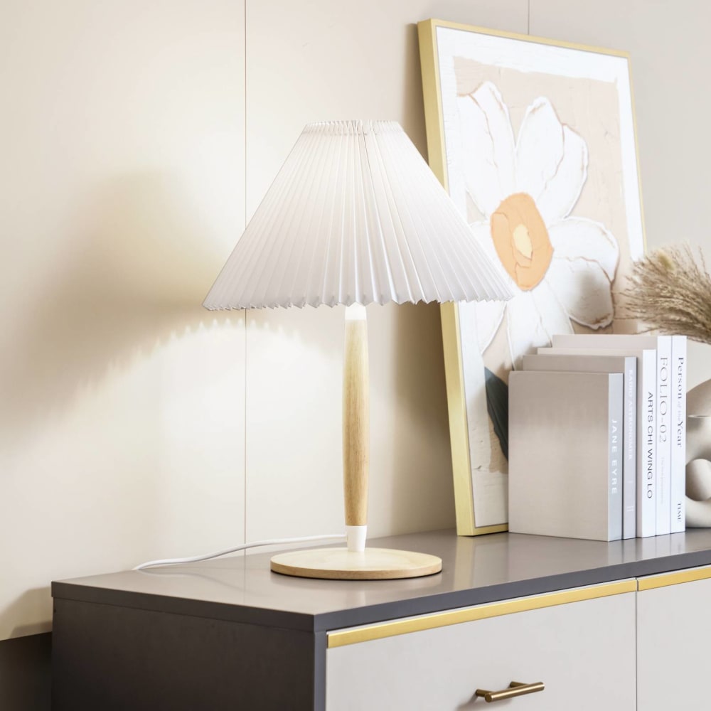 Lampe à poser en bois marron — vue 4