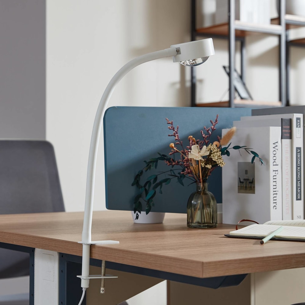 Lampe à pince en métal blanc — vue 3