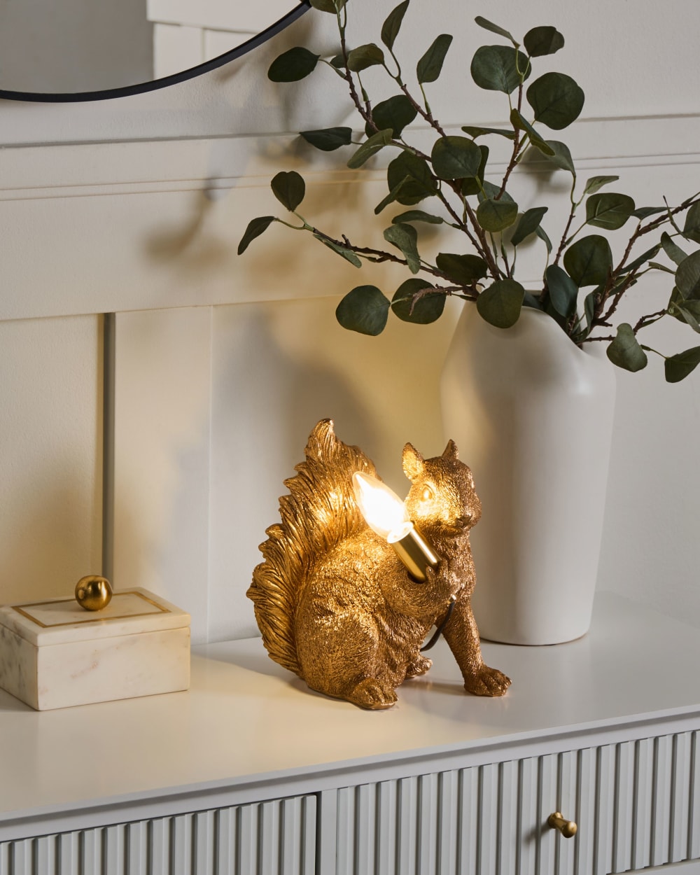 Lampe à poser écureuil doré — vue 3