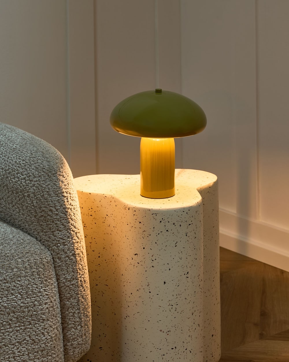 Lampe à poser métal vert olive — vue 3