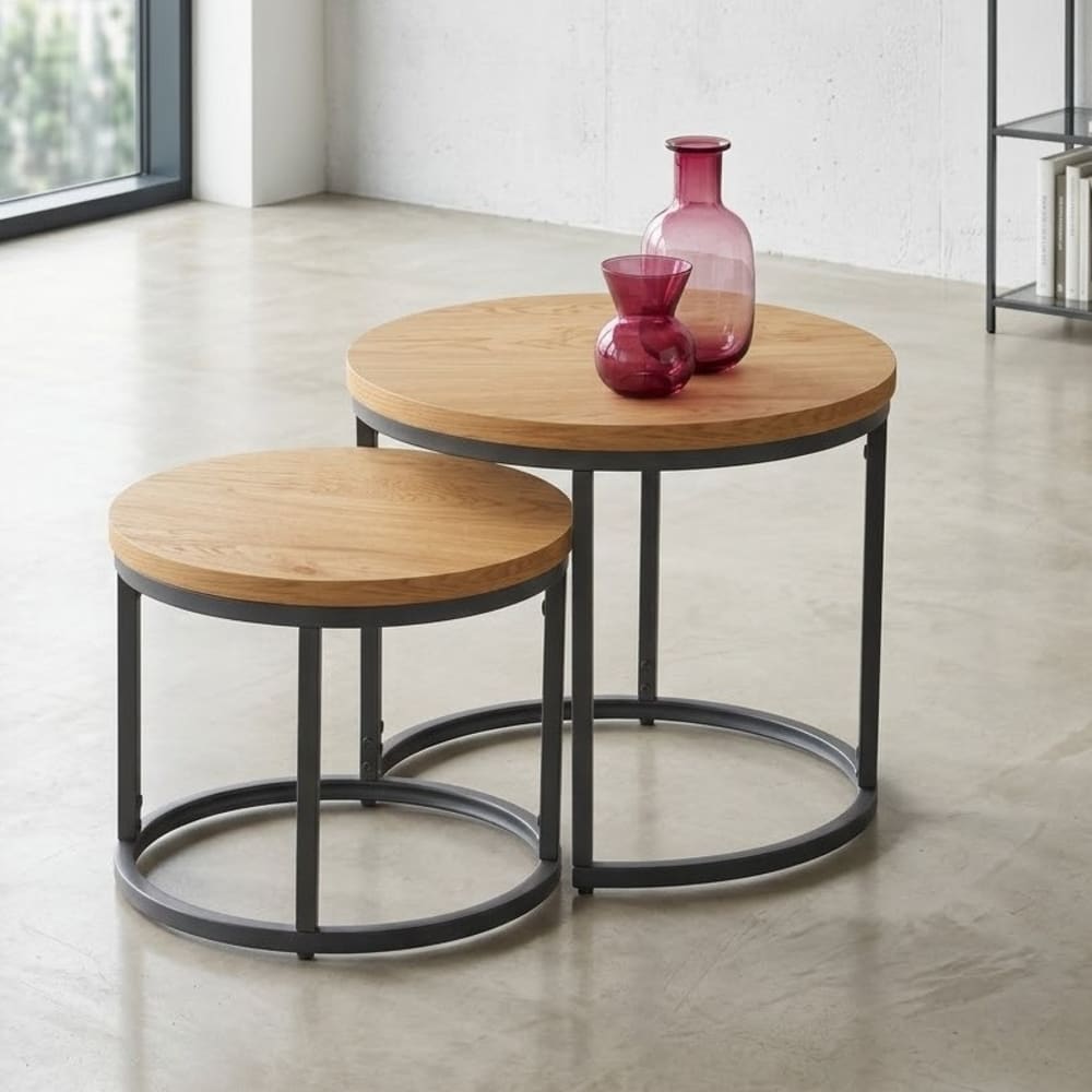 Set aus zwei Designer-Satztischen mit Platten in Eichenoptik -