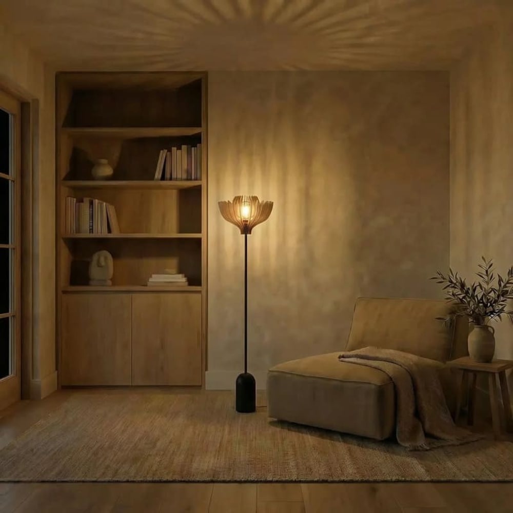 Lampadaire en bois naturel — vue 4