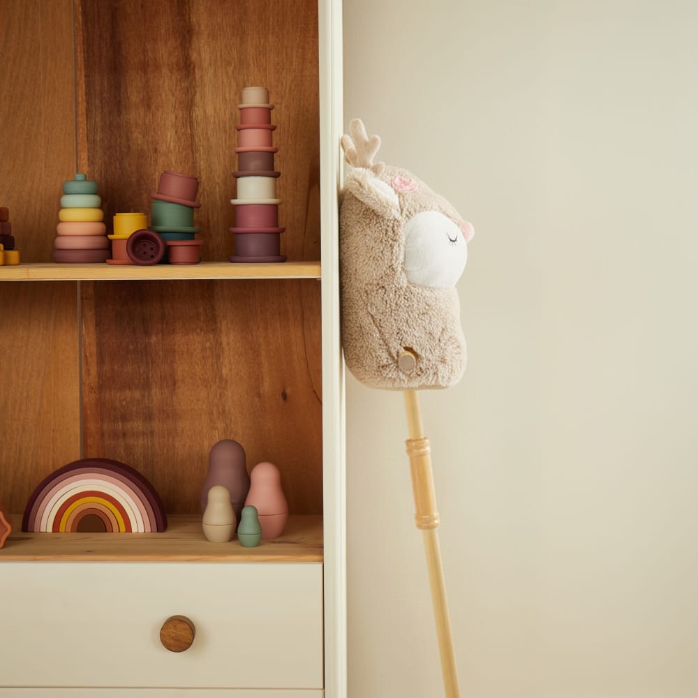 Steckenpferd Reh Ella mit Rollen - Maisons Du Monde