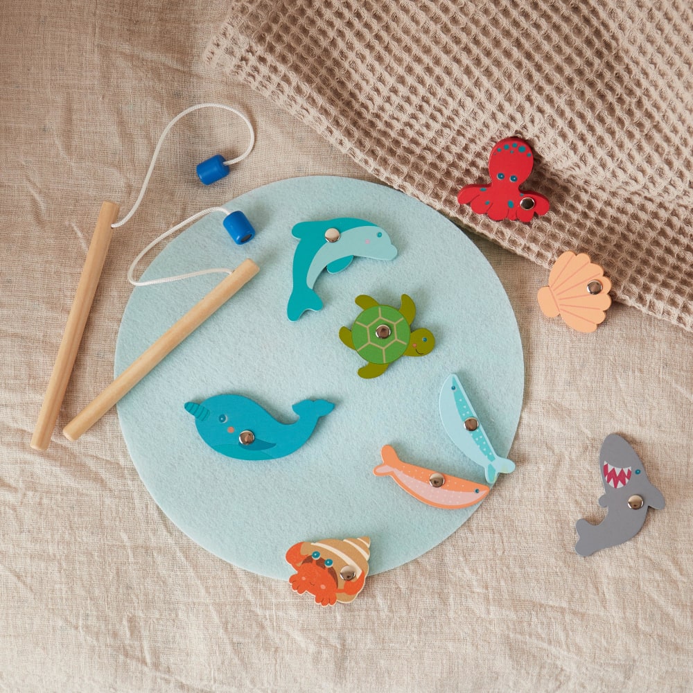 Magnetisches Angelspiel aus Holz mit Fischen, 13-teilig - Maisons