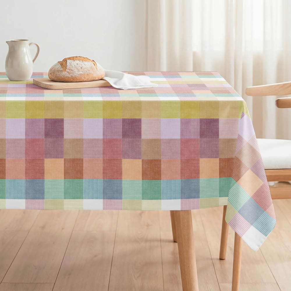 Mint Fleckabweisende Tischdecke aus Canvas mit buntem Karomuster 140x200 style modern Mehrfarbig Pes - Polyester