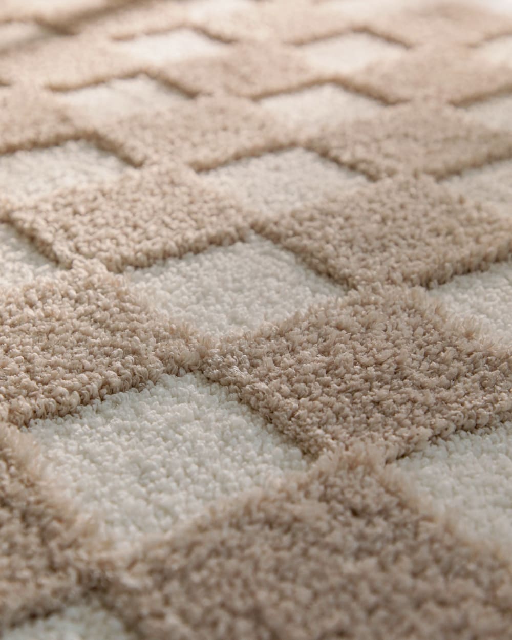 Tapis de bain à relief et damier sable et beige 80x150 — vue 4