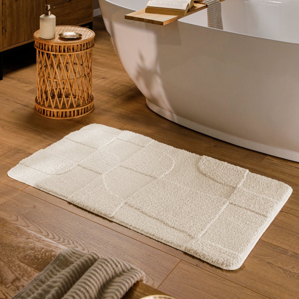 Badematte mit Relief cremeweiß 55x65 - Maisons Du Monde