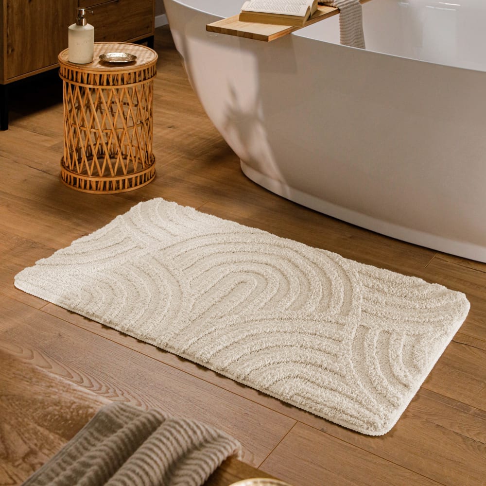 Badematte mit Relief cremeweiß 55x65 - Maisons Du Monde