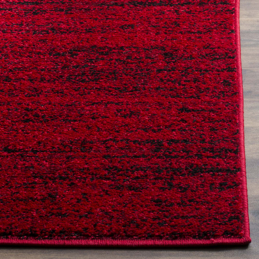Tapis contemporain en polypropylène rouge/noir, 122 x 183 cm — vue 4