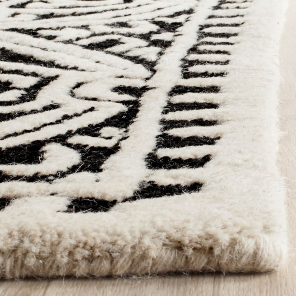 Tapis médaillon en laine noir/blanc, 76 x 122 cm — vue 4