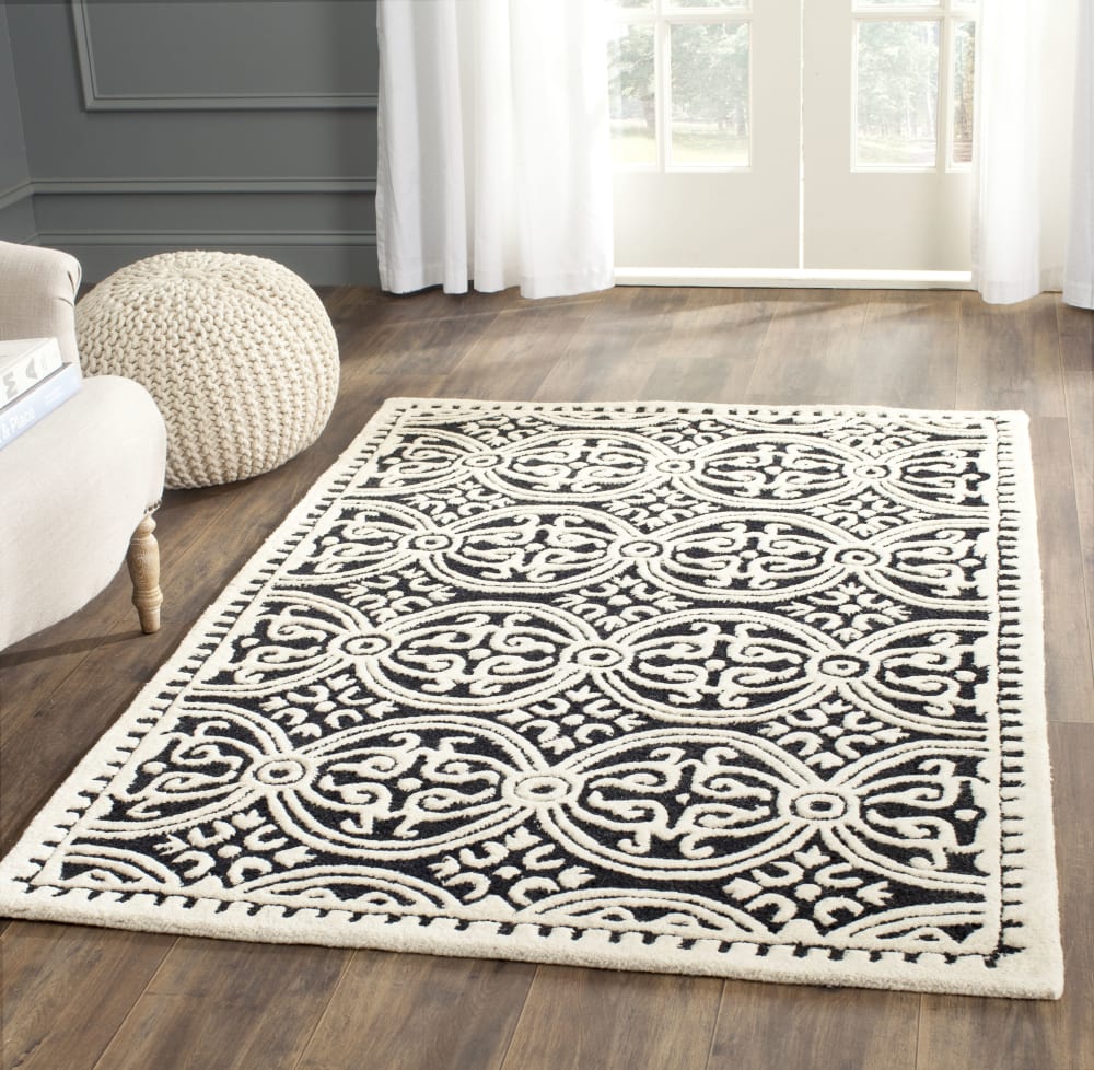 Medaillon Wolle-Teppich in Schwarz/Weiß, 122 x 122 cm - Maisons