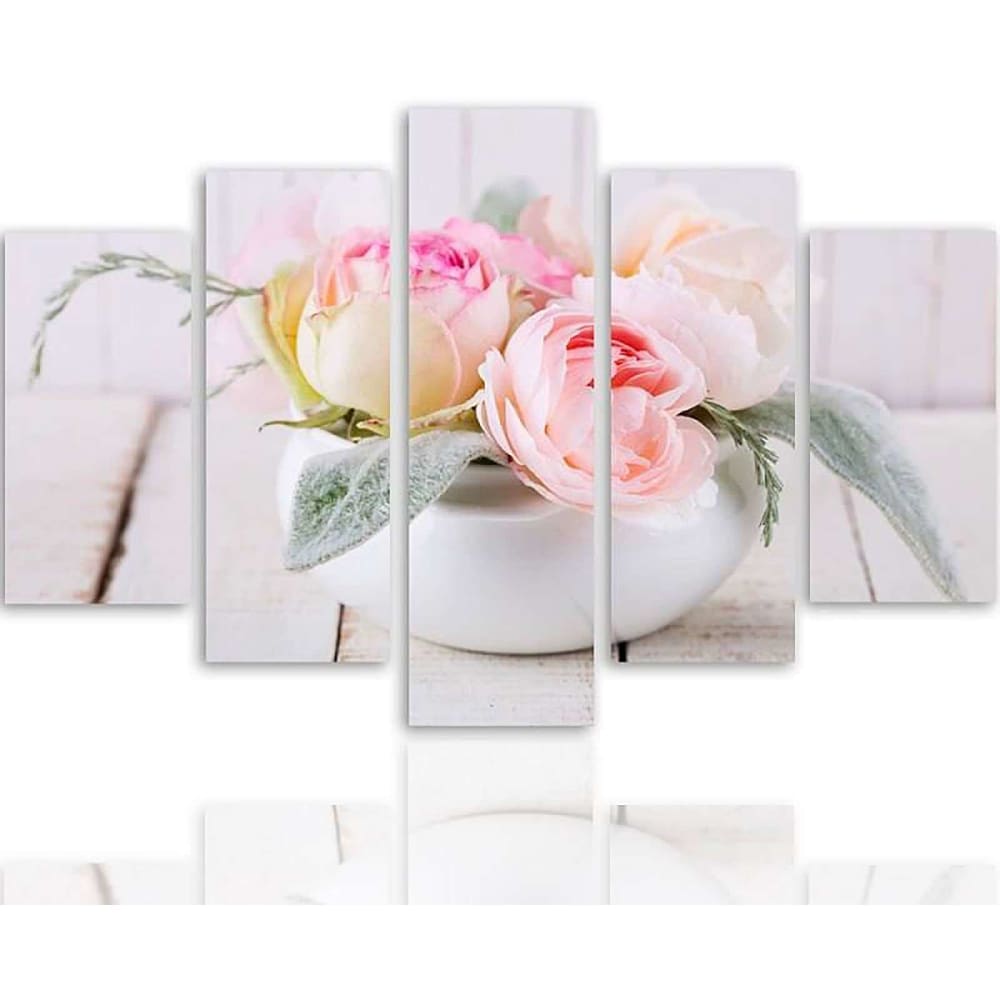 Tableau roses dans un - plat