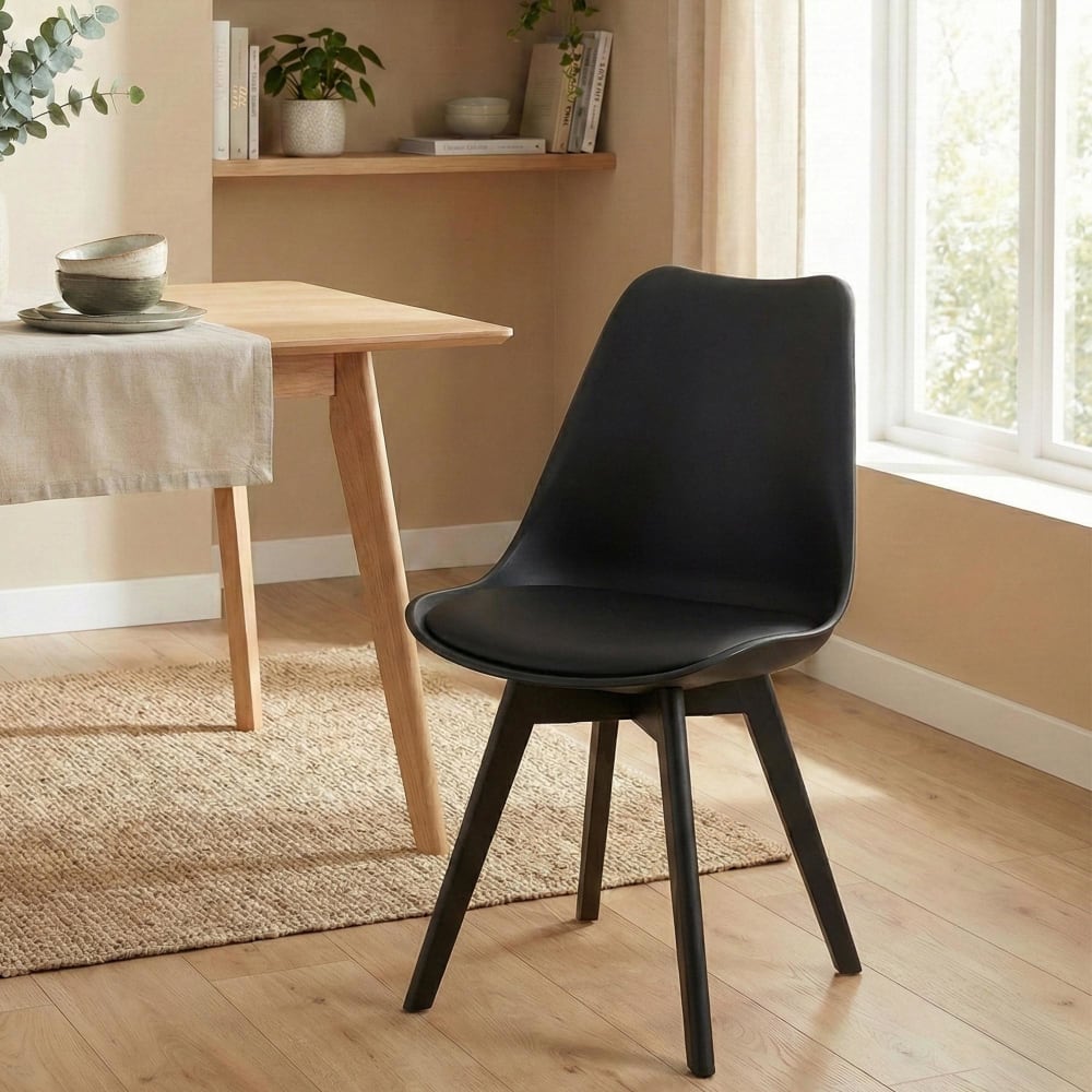 CLP Esszimmerstuhl mit Sitz aus Kunststoff schwarz/schwarz style modern - Harz