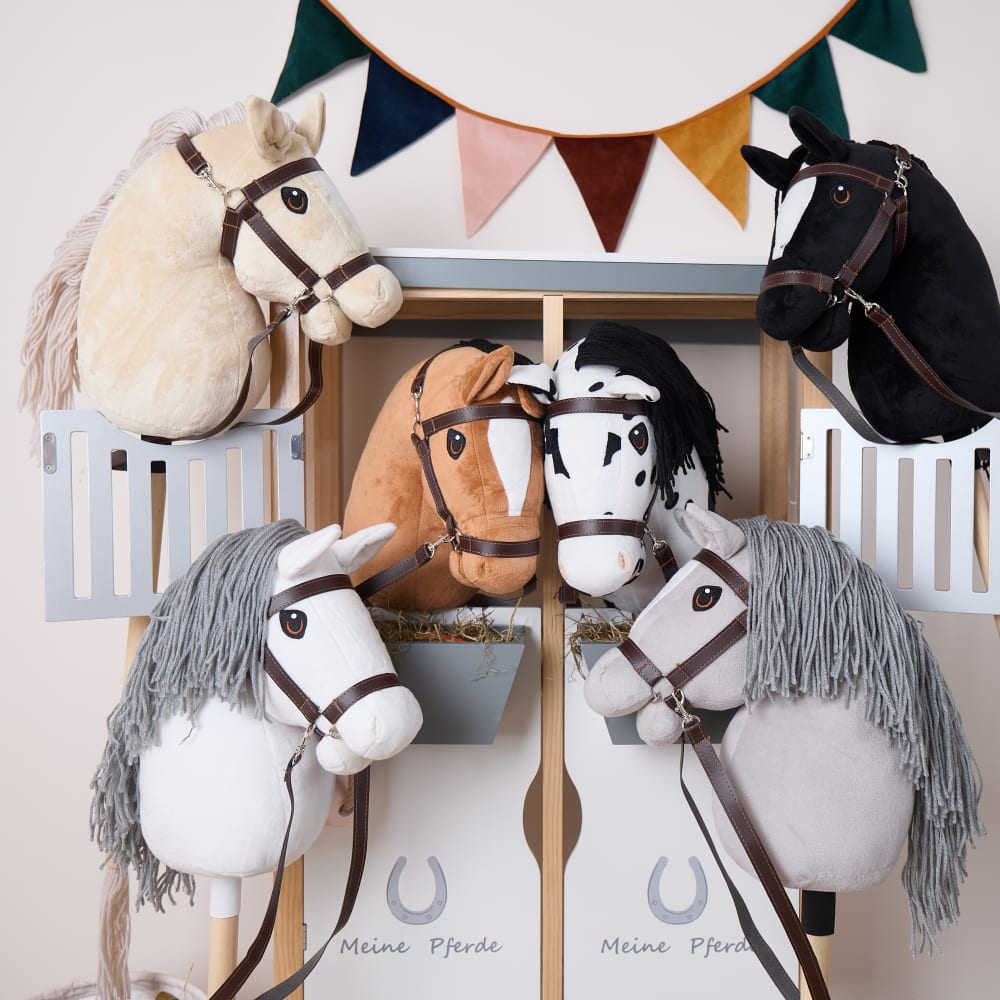 Hobby Horse Steckenpferd Schimmel 79 cm mit Trense - Maisons Du