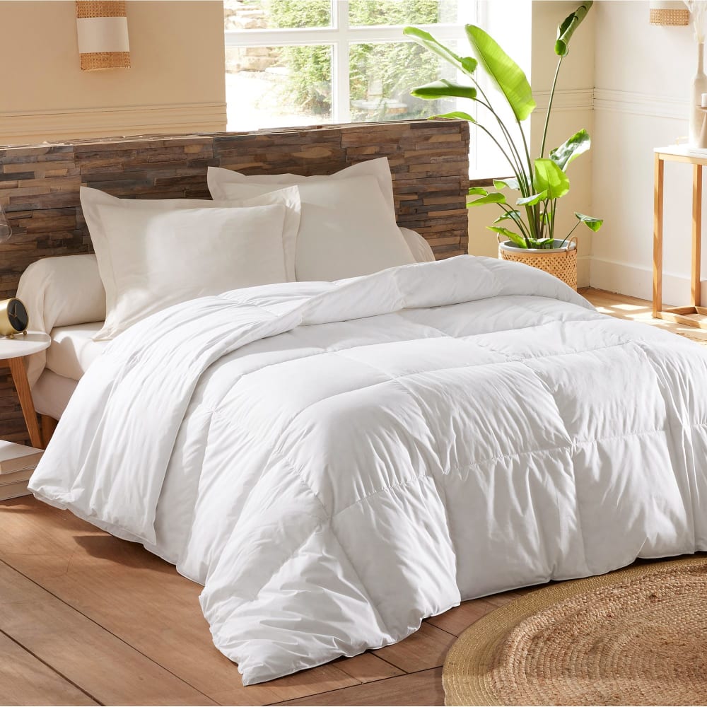 Couette très chaude en coton blanc 240x220cm Couette très chaude en coton blanc 240x220cm
