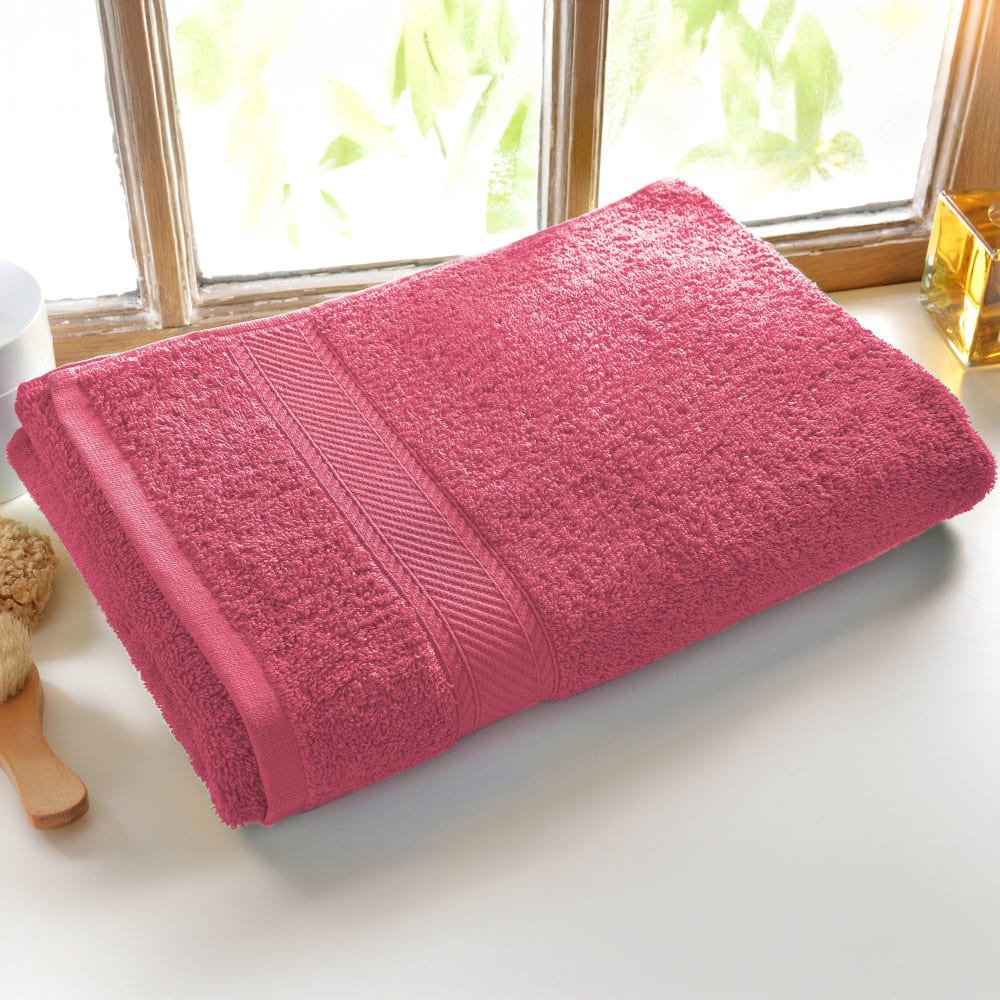 Drap de bain en coton rose framboise 100x150cm Drap de bain en coton rose framboise 100x150cm