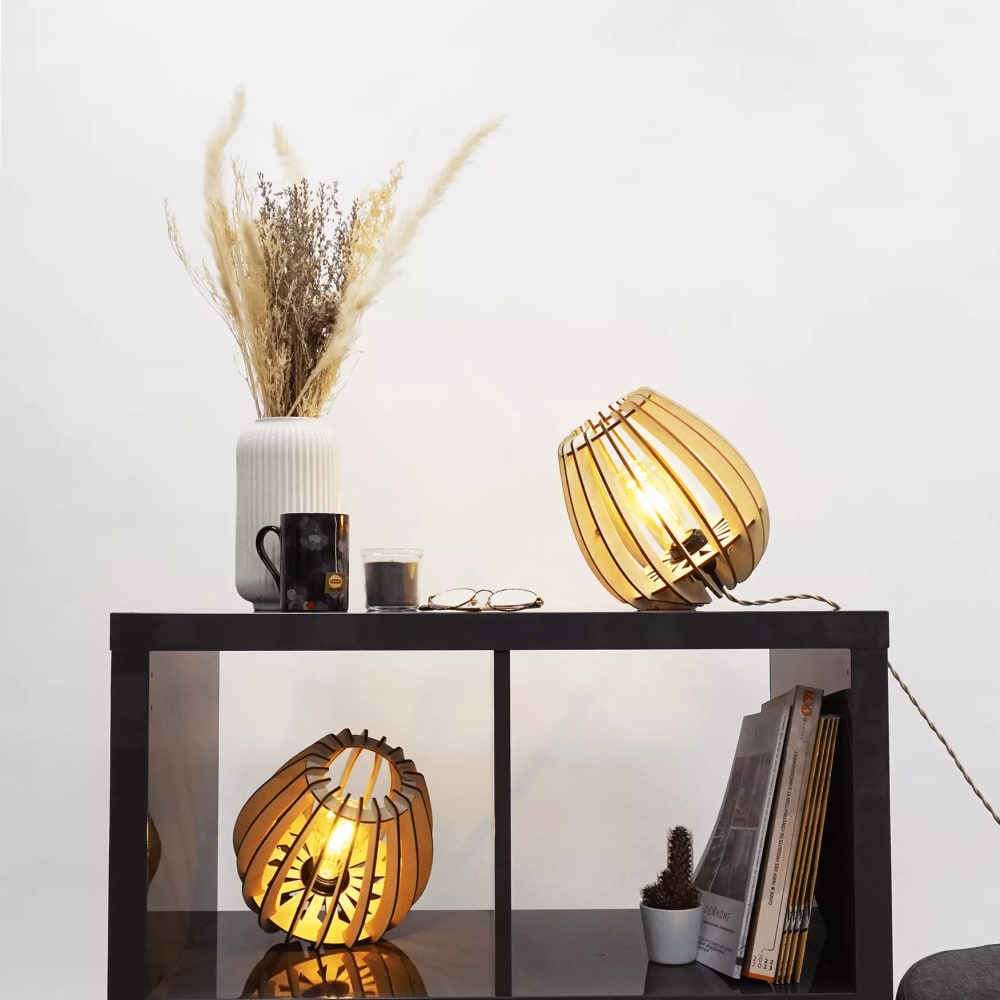 Lampe à poser effet bois coloris noyer - Maisons du Monde