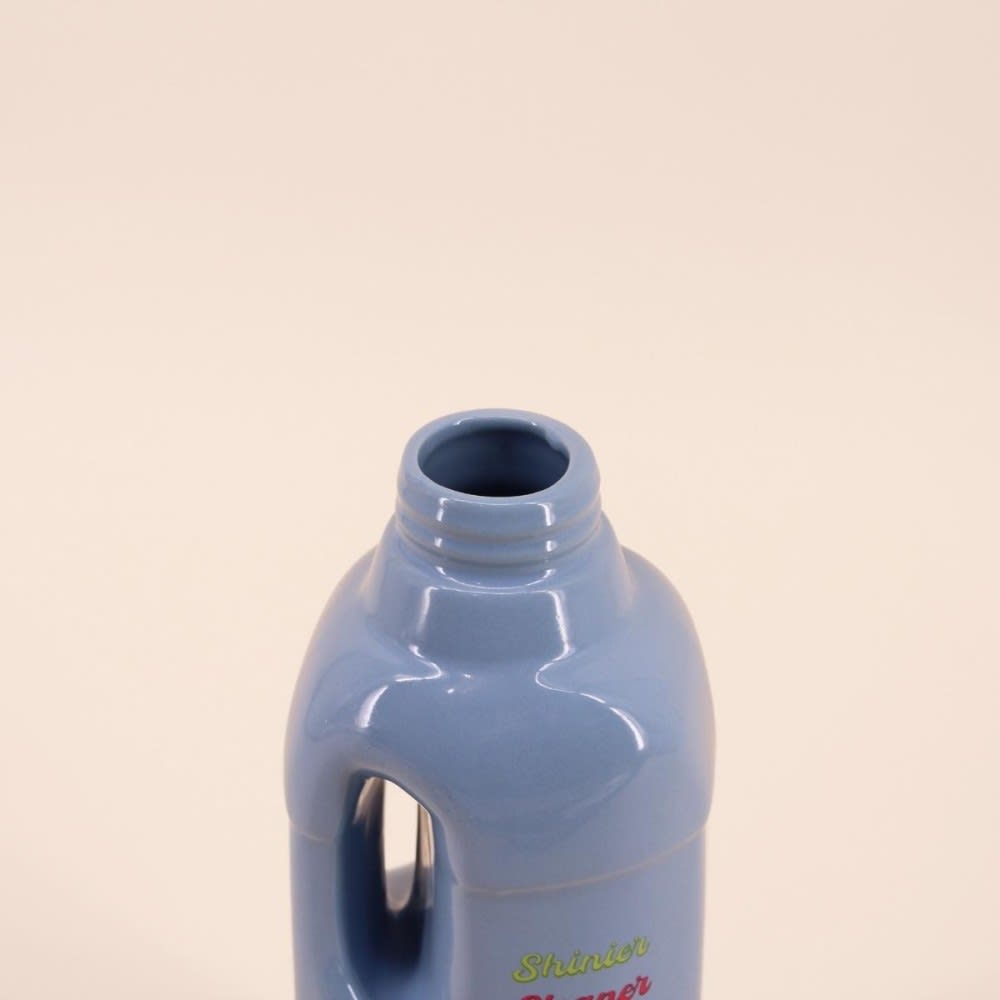 Vase bouteille nettoyant voiture bleu, h26cm