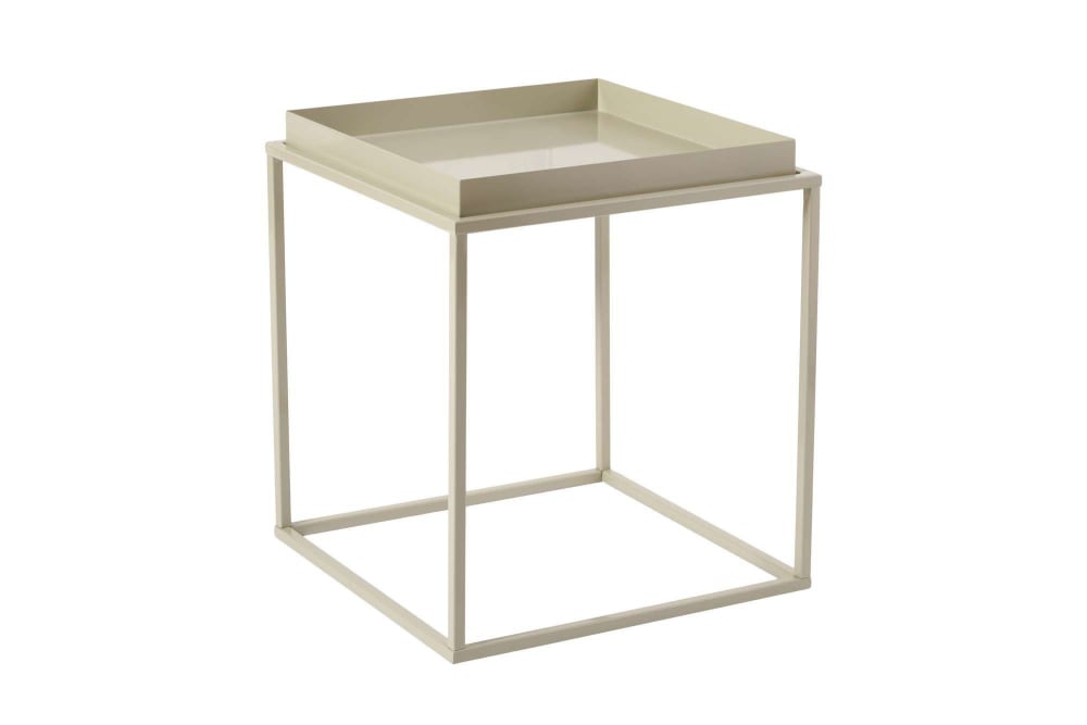 Table basse en acier