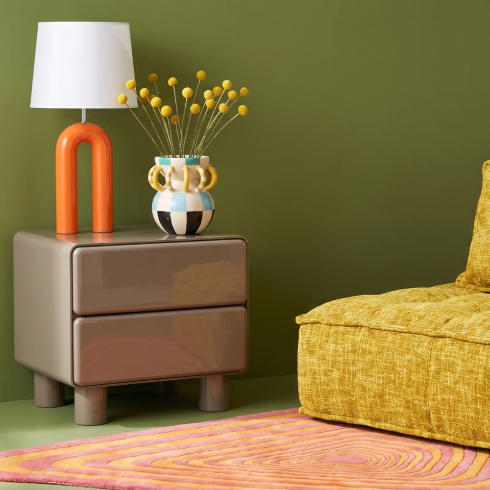 Lampe de table en polyrésine orange — vue 3