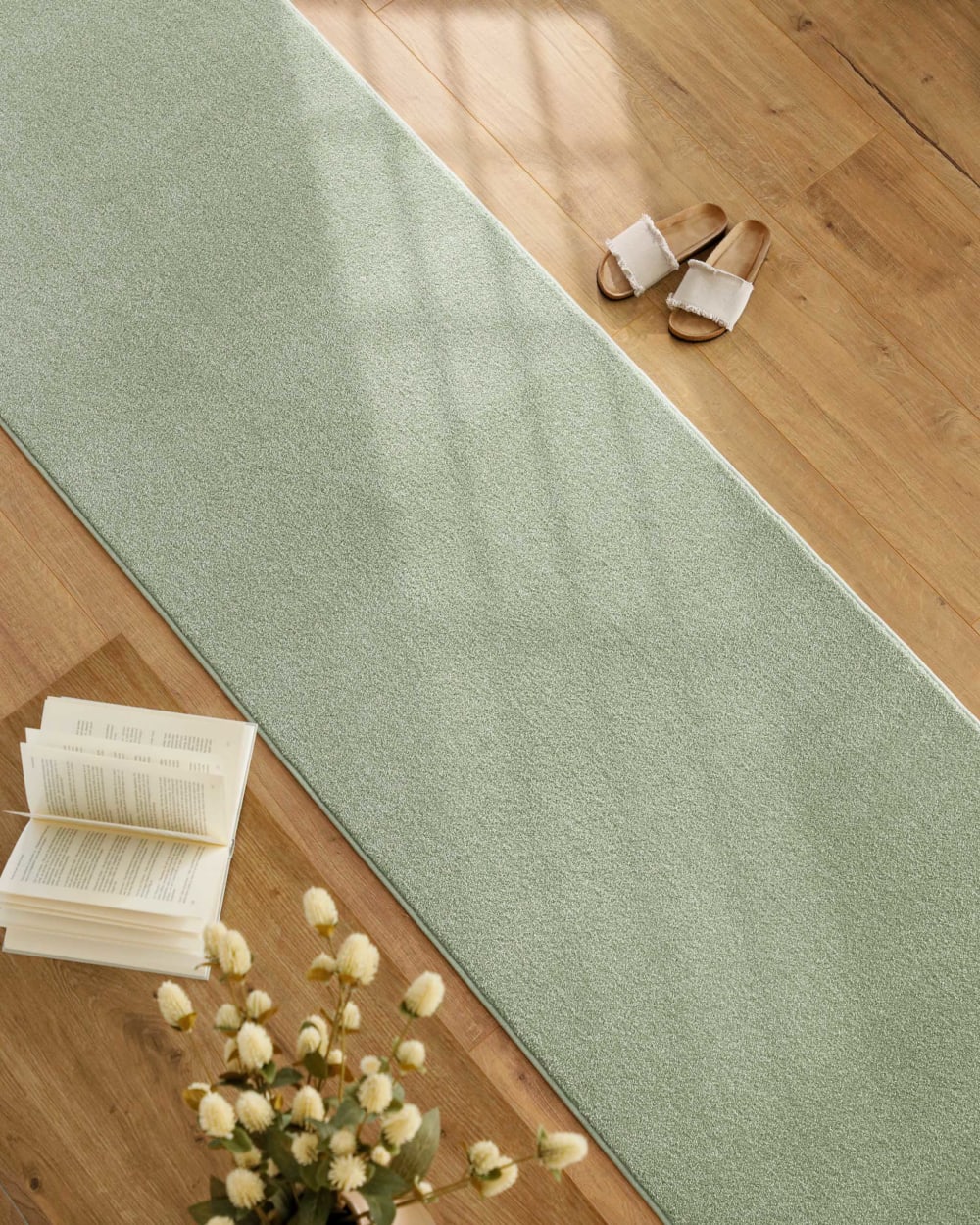 Tapis de couloir tissé velours ras vert clair 80x230 — vue 3