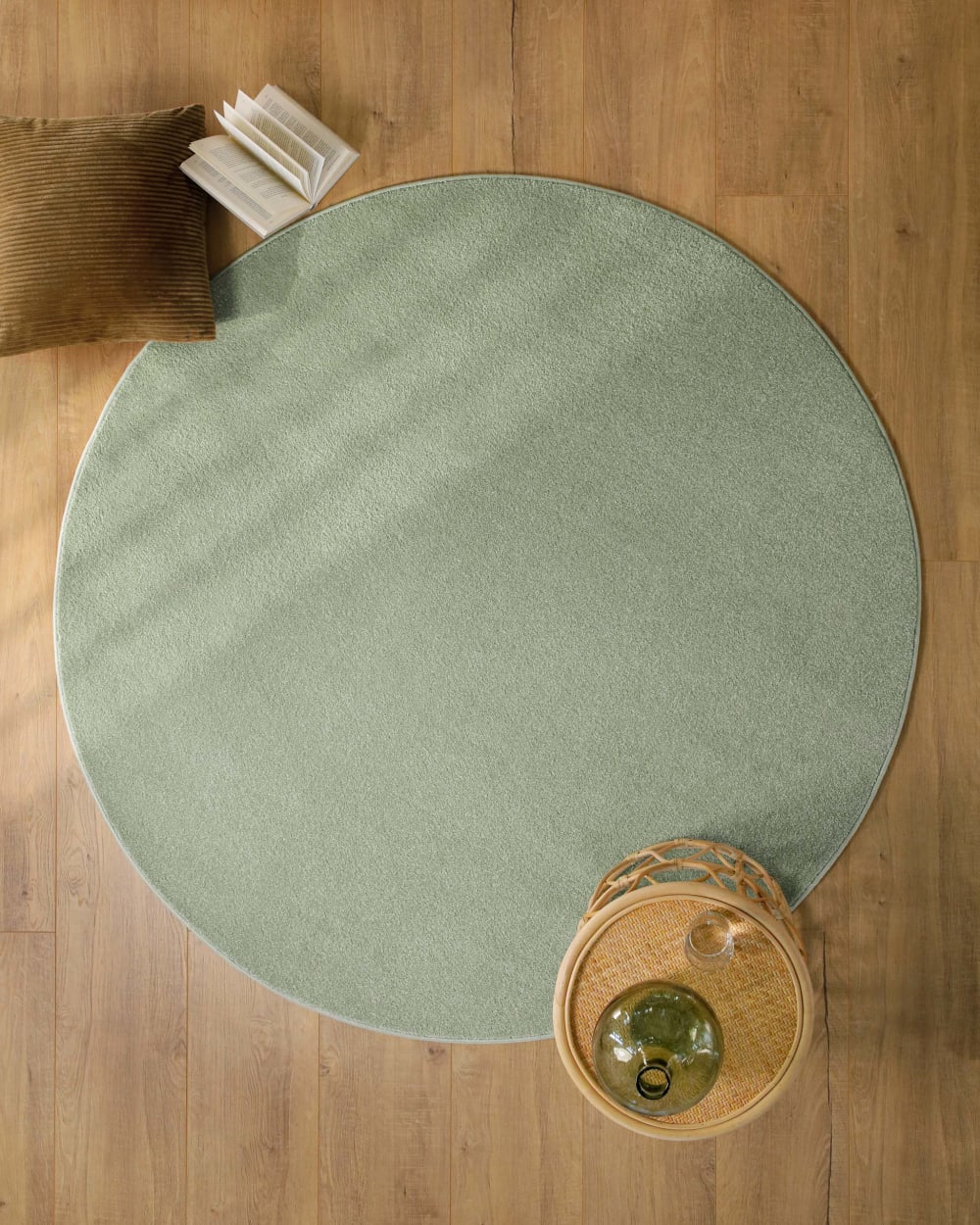 Tapis rond tissé velours ras vert clair 160 rd. — vue 3