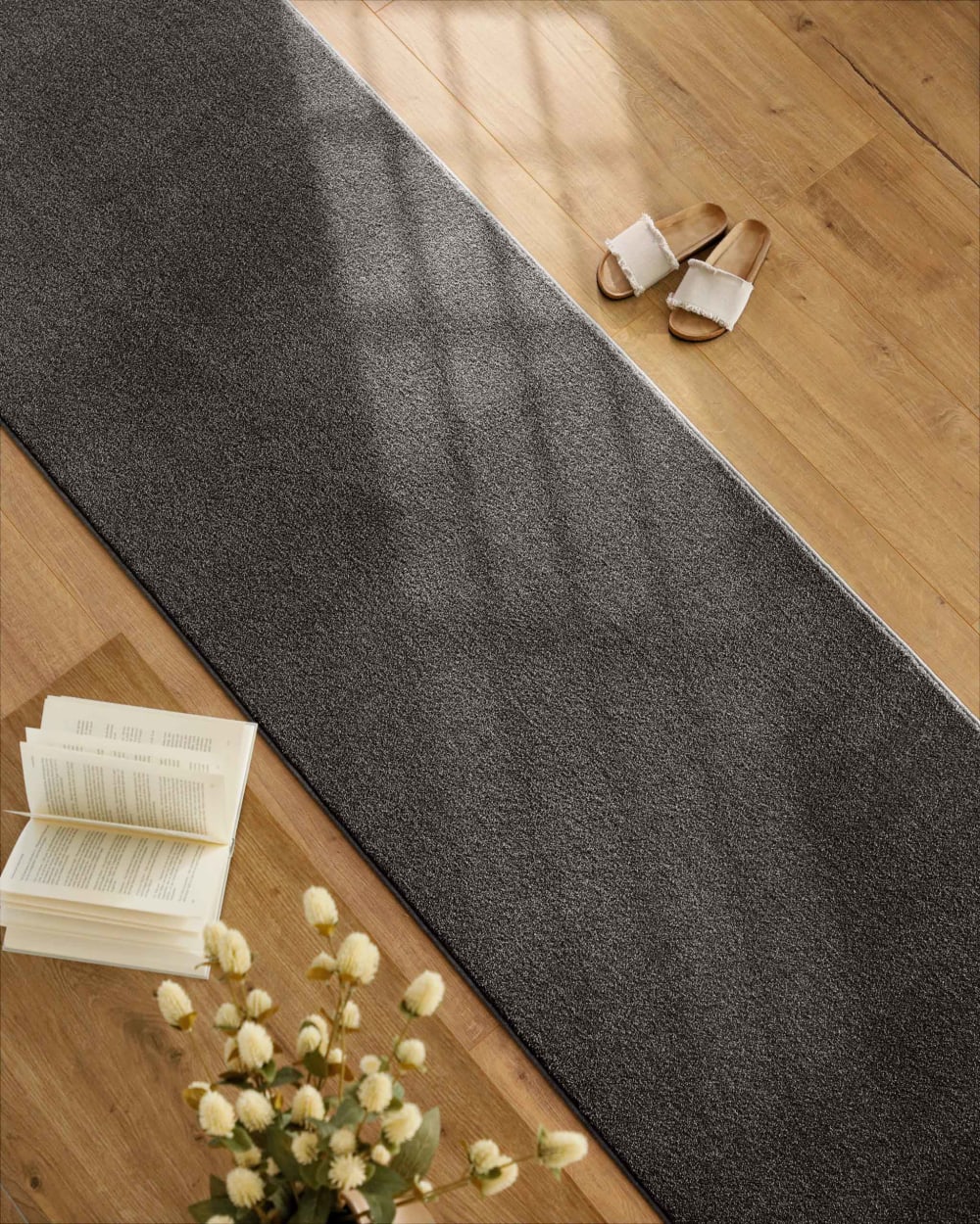 Tapis de couloir tissé velours ras anthracite 80x400 — vue 3