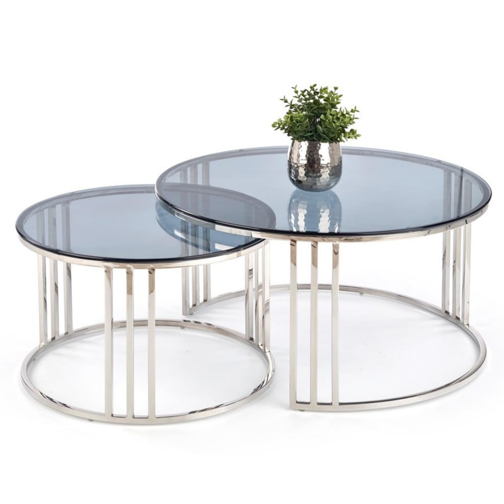 Set aus zwei ineinander steckbaren Couchtischen mit Glasplatten -