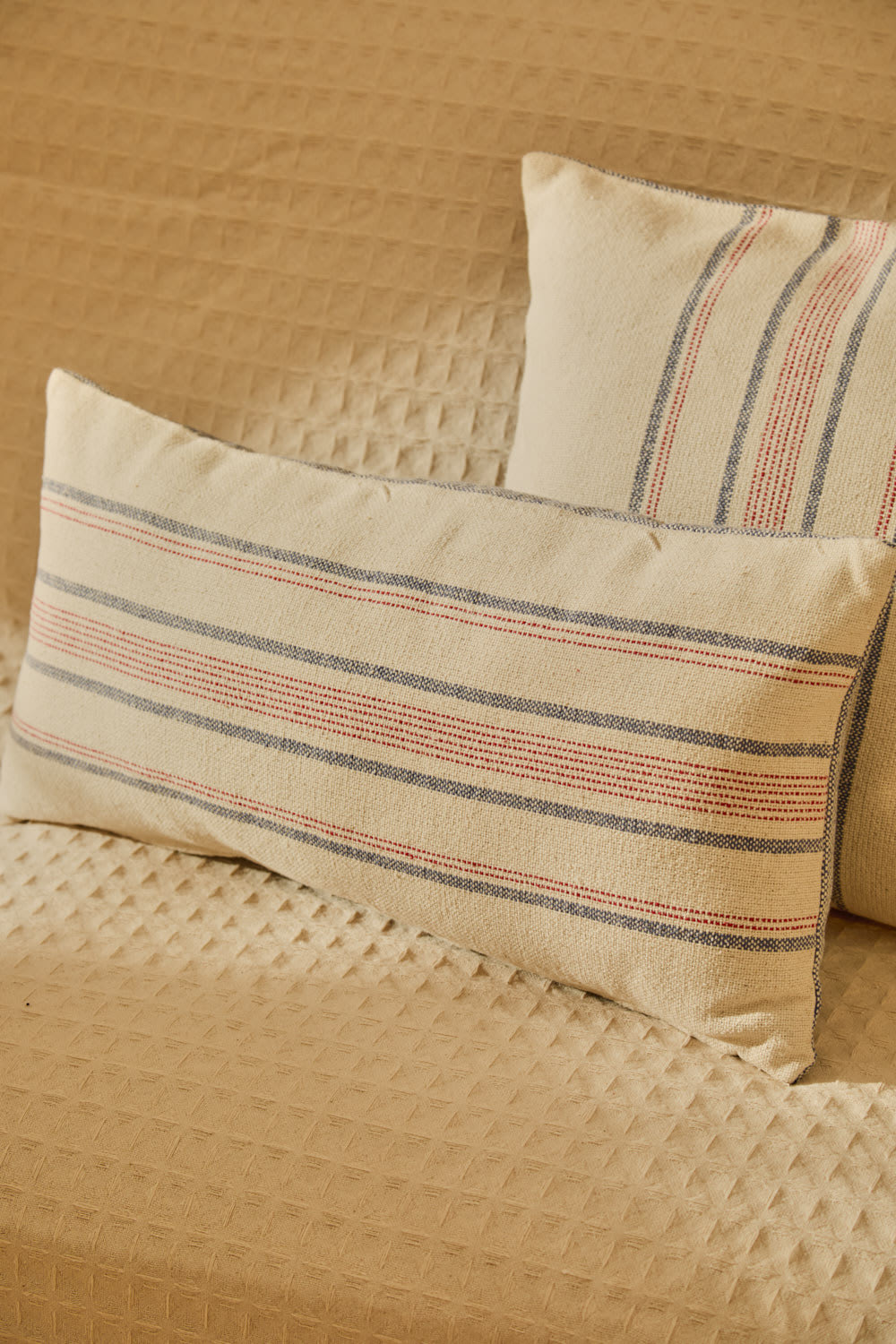Baumwoll-Kissenbezug Blau 30x60 - Maisons Du Monde