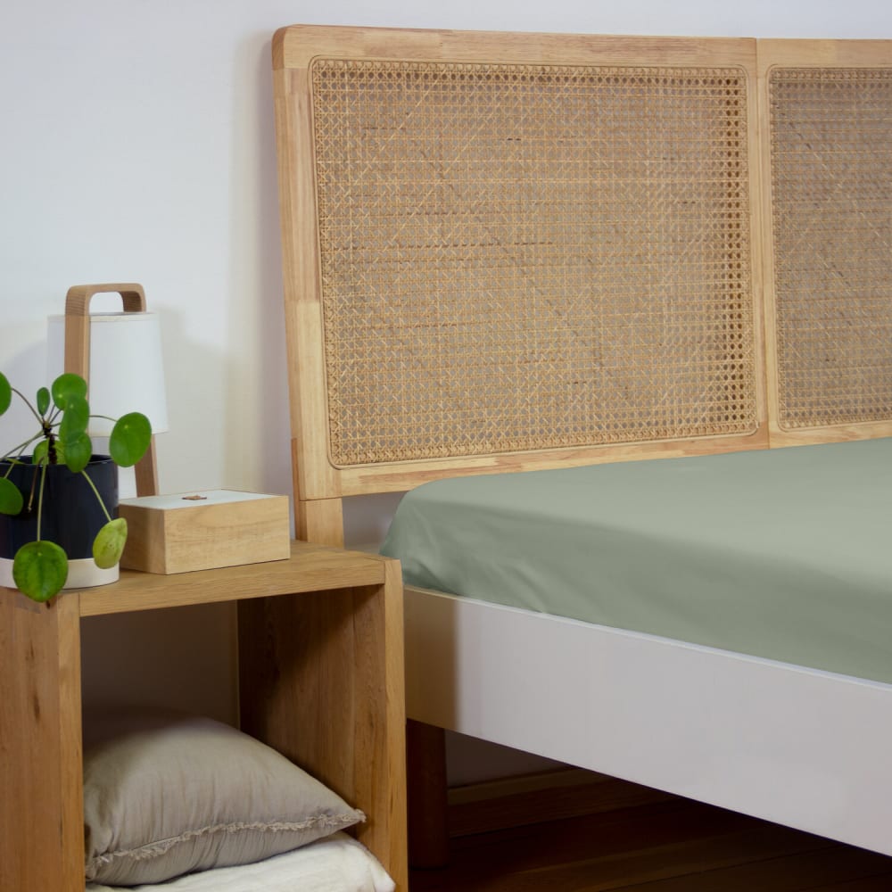 Drap housse percale de coton vert sauge 140x190 cm