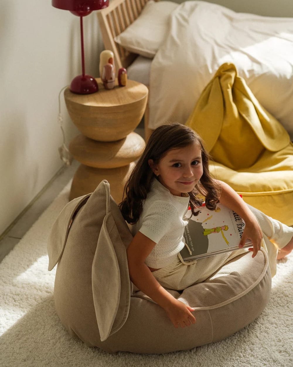 Hasen-Sitzsack aus Samt 75 x 60 x 60 cm, Staubiges Beige -