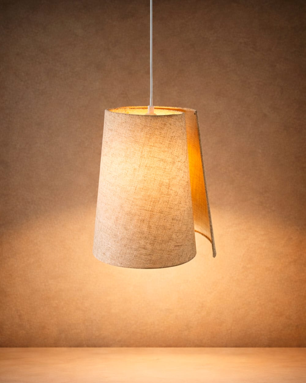 Suspension en polyester coloris beige de 27cm — vue 4