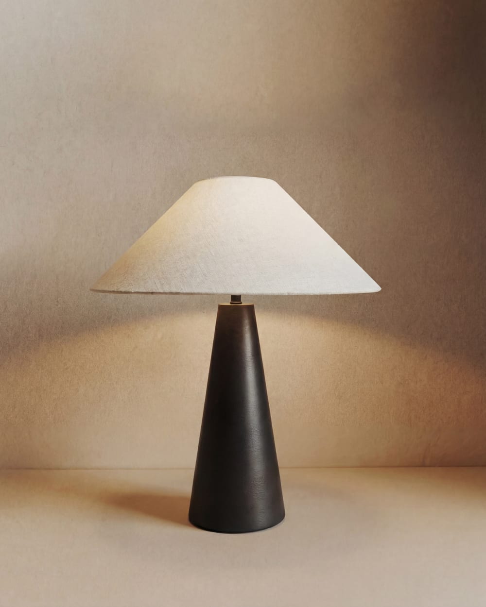 Lampe de table en bois couleur grise et naturelle de 41cm — vue 3