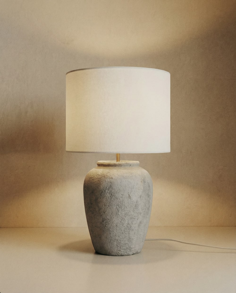 Lampe de table en céramique couleur grise de 62cm — vue 3