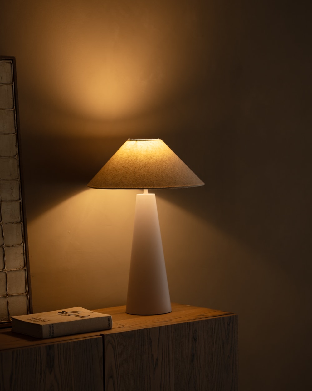 Lampe de table en bois couleur noire et naturelle de 41cm — vue 4