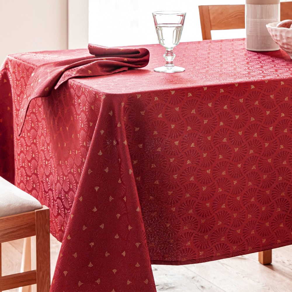 Nappe en polyester rouge bordeaux 150x250cm Nappe en polyester rouge bordeaux 150x250cm