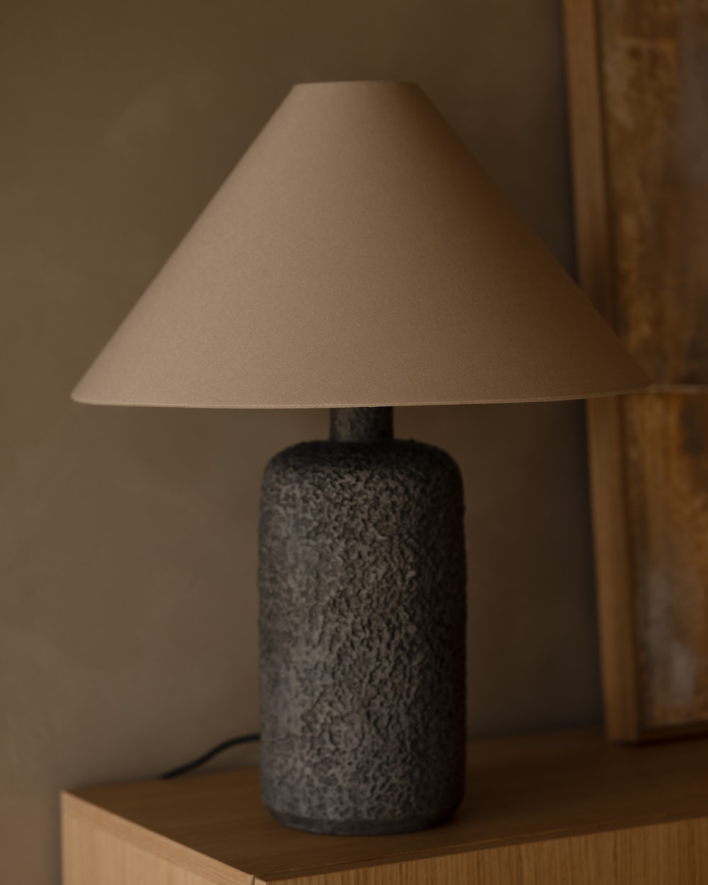 Lampe de table couleur naturelle et noire de 65cm — vue 4