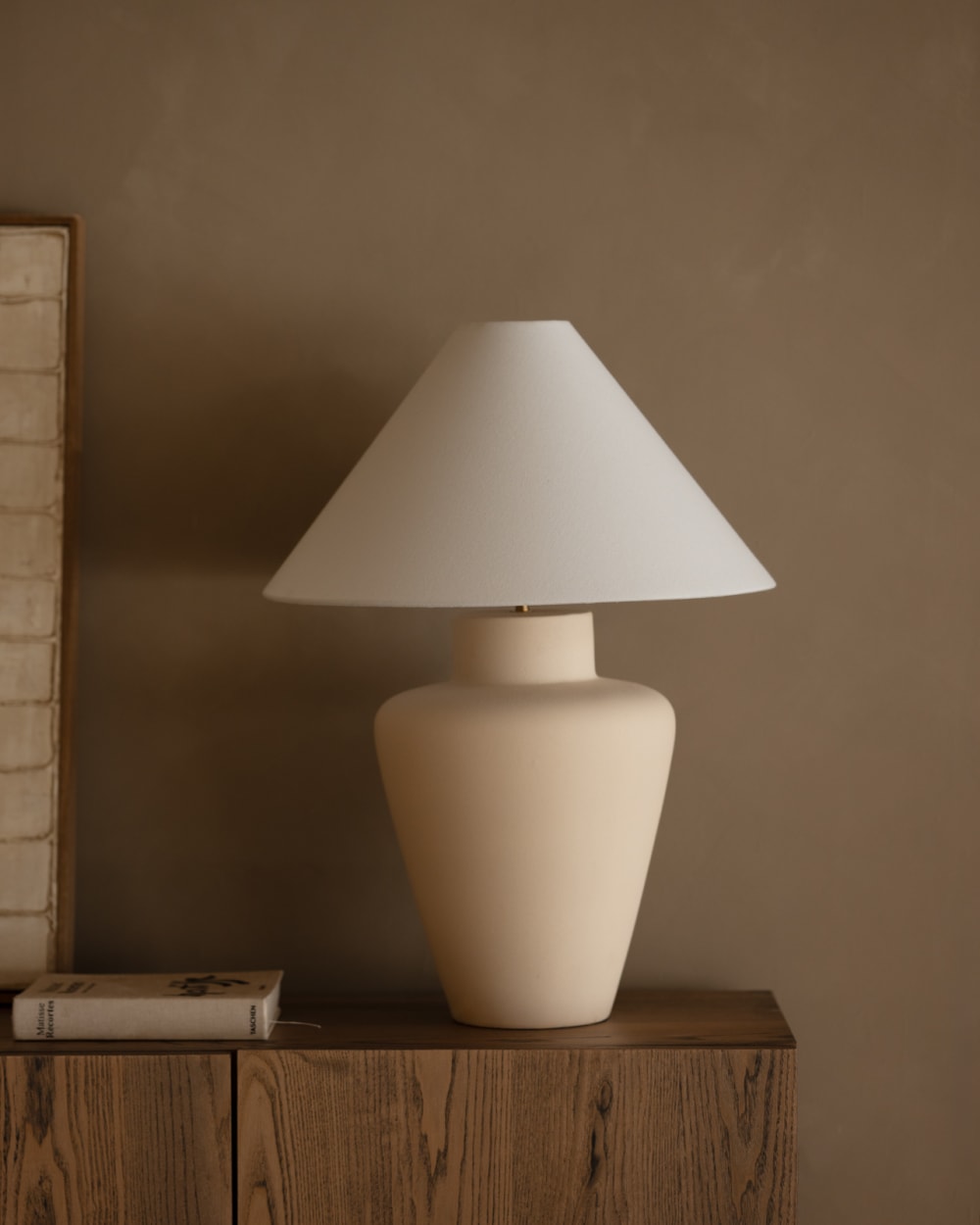 Lampe de table en céramique couleur blanche de 71cm — vue 4