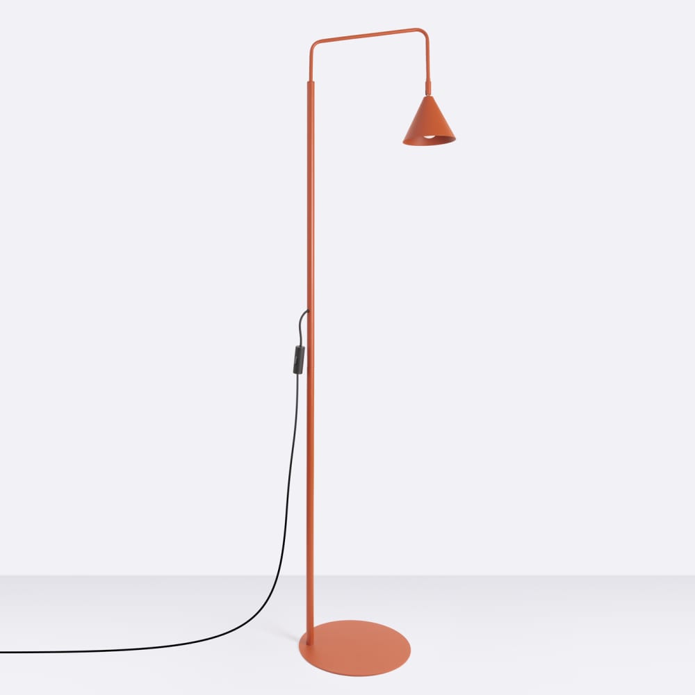 Lampadaires acier ocre rouge h 165 cm — vue 3