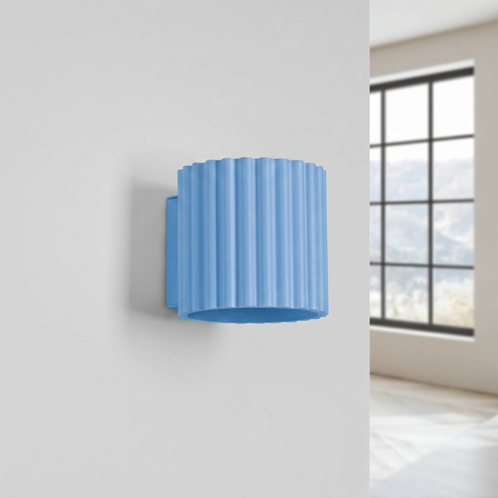 Wandleuchten aus Aluminium in hellblau - Maisons Du Monde
