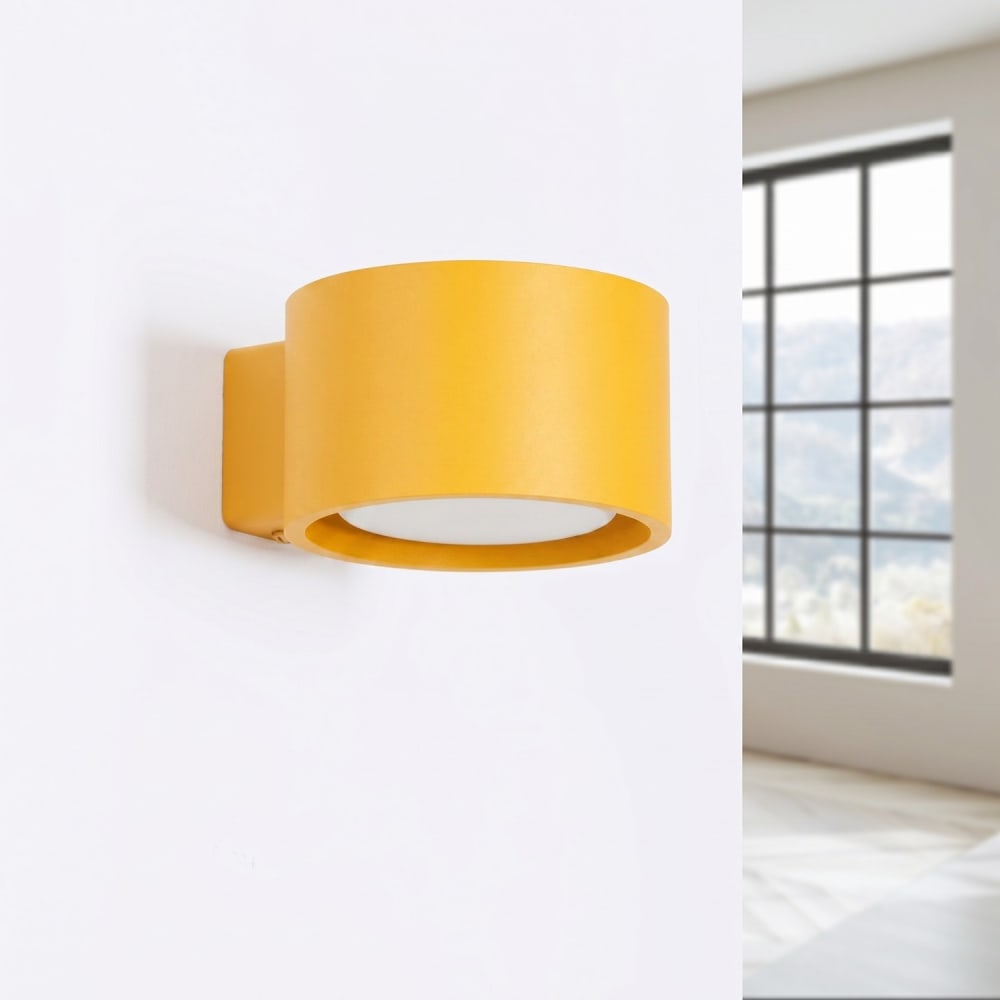 Wandleuchten aus Aluminium in gelb - Maisons Du Monde