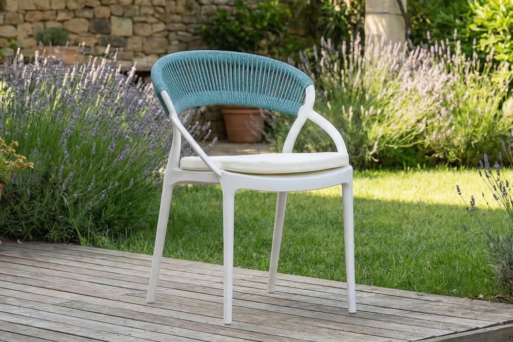 Gartenstuhl aus Kunststoff, hellblau - Maisons Du Monde