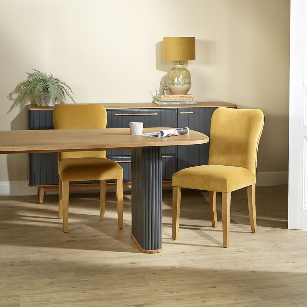 moderne Stühle aus Baumwollsamt und Massivholz Mustard Yellow -